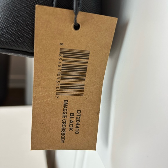 Steve Madden Maggie Saffiano Crossbody - Picture 10 of 10